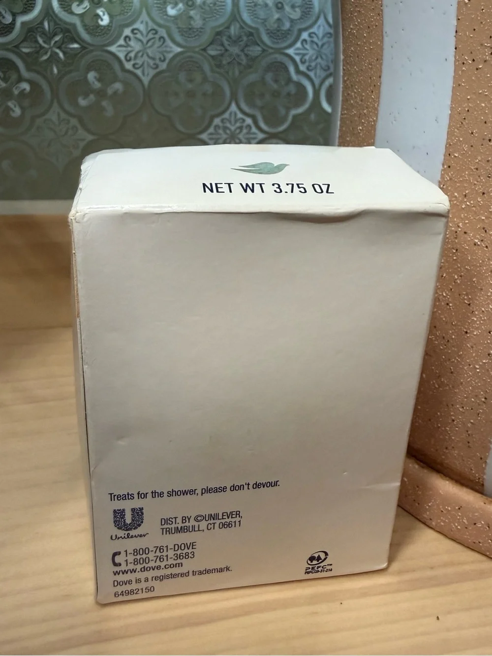 Dove Frosted Plum Berry Limited Edition Beauty Bar